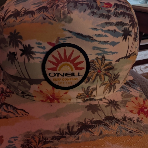 O'Neill Beach Scene Cap with Palm and Wave Design - Picture 2 of 2